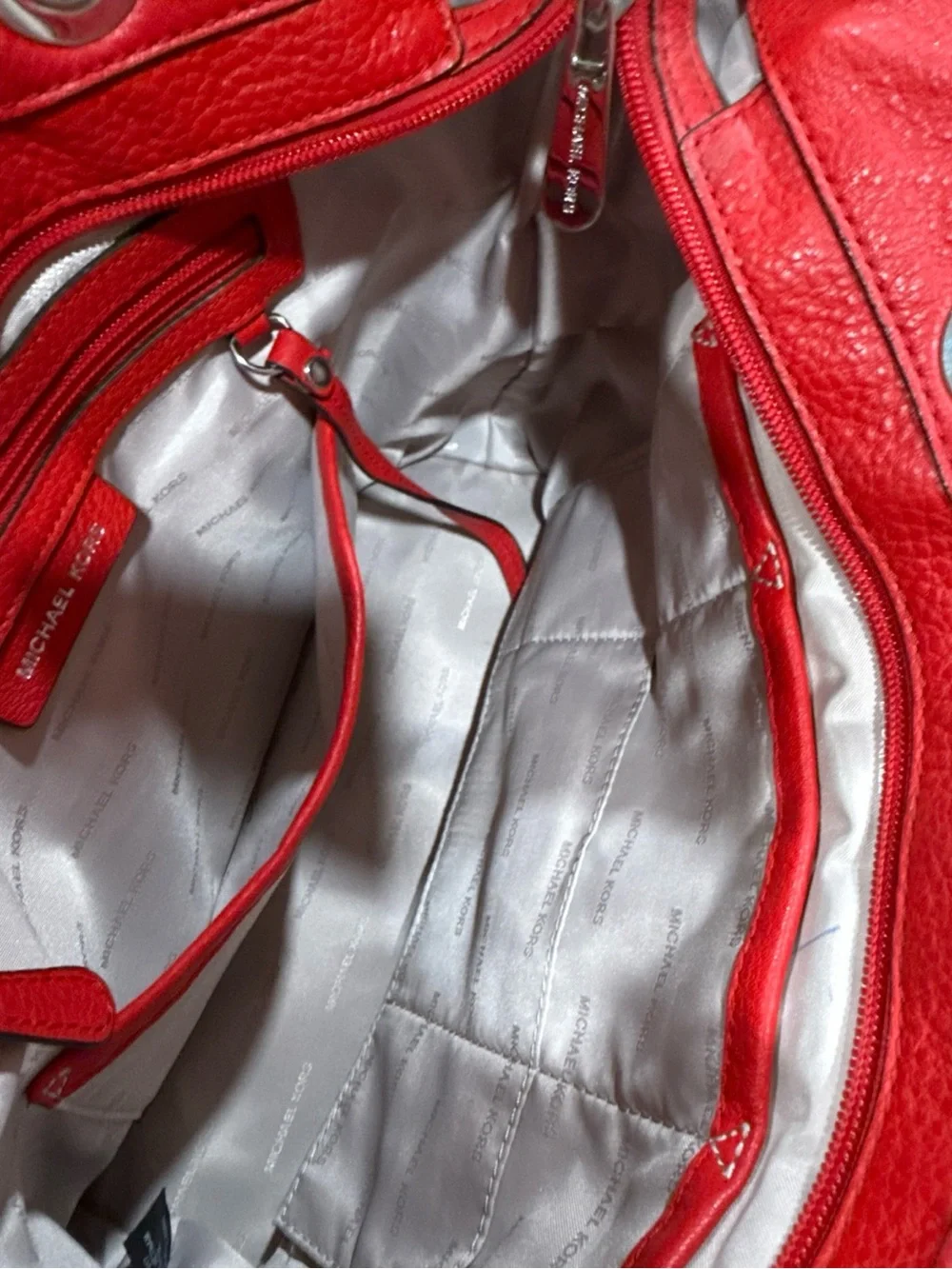 Michael Kors Bedford Medium Top Zip Pocket Tote Bag in Red Pebbled Leather